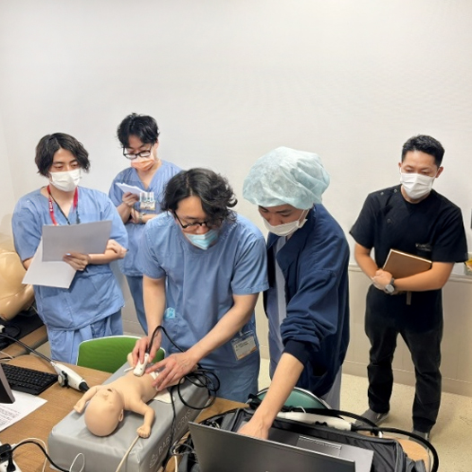 麻酔研修写真 小児科医によるFASTトレーニング